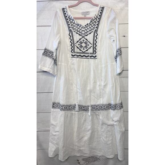 Hayden Los Angeles Dresses & Skirts - Hayden Los Angeles White‎ Embroidered Tassel Tie Neck Midi Dress Size S